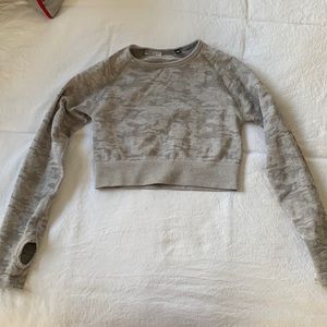 AYBL cropped long sleeve workout top (grey camo)